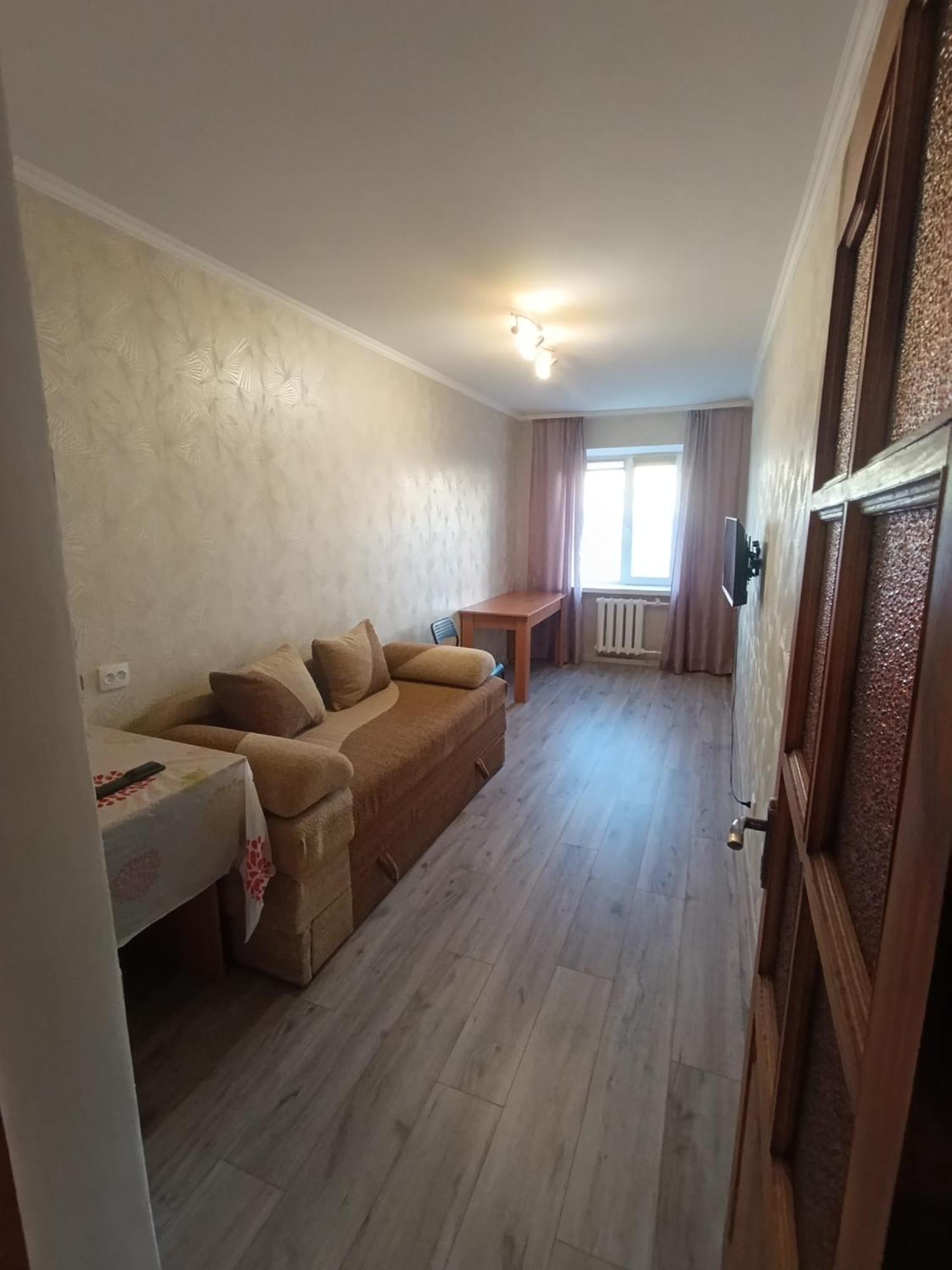 Apartments Near The Trinity Church On Dovzhenko Street,102 Чернихив Екстериор снимка